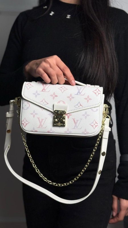 أبيض / لوغو زهري