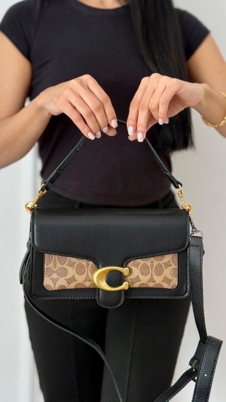 أسود / لوغو بيج