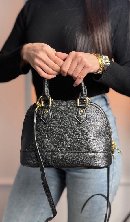 شنتة - Louis Vuitton هرمي - Double box / شامل علبة الشركة