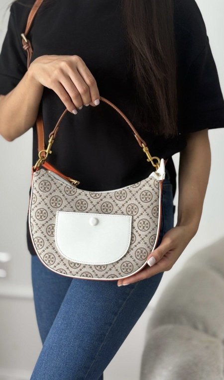 أبيض / لوغو بيج