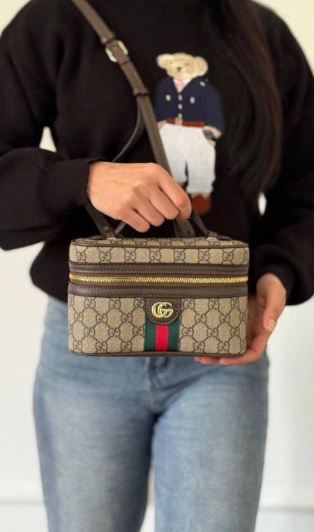 شنتة - Gucci makeup / كواليتي ماستر
