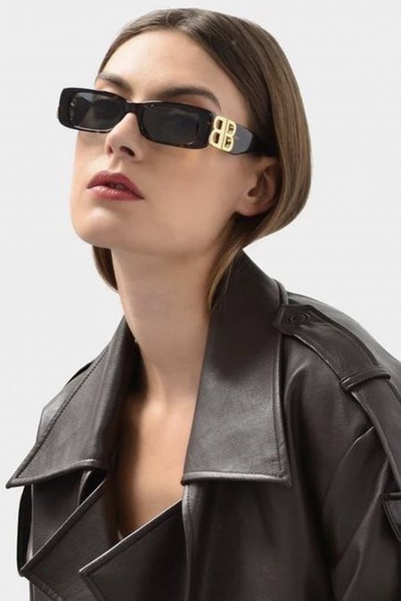 نظارة - BALENCIAGA ( شامل علبة فخمة وكيس )
