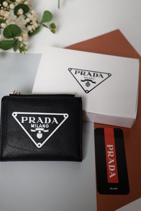 جزدان - PRADA / شامل علبة