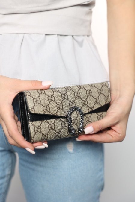 جزدان - GUCCI / شامل علبة