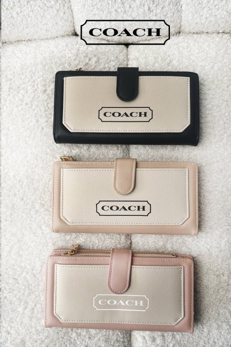 جزدان - COACH / دفتر مع سحاب داخلي