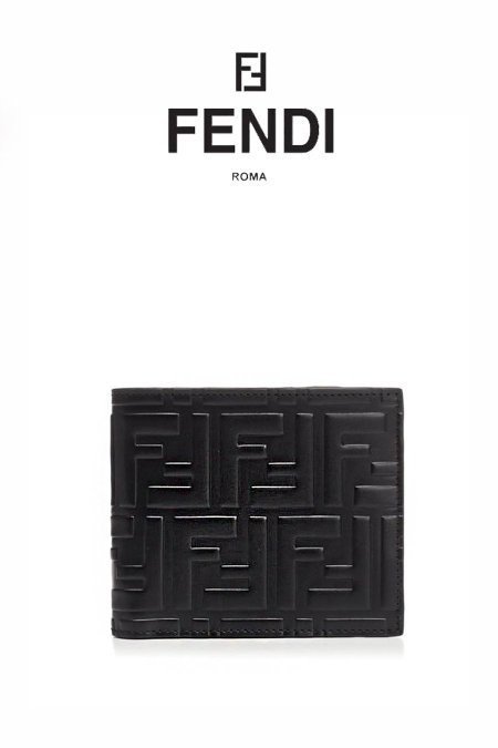 جزدان - FENDI / شامل علبة الشركة