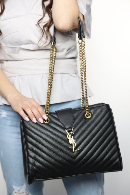 شنتة - YSL / غير شامل علبة