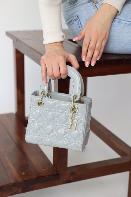 شنتة - LADY DIOR / غير مختومة ، مقاس ميني