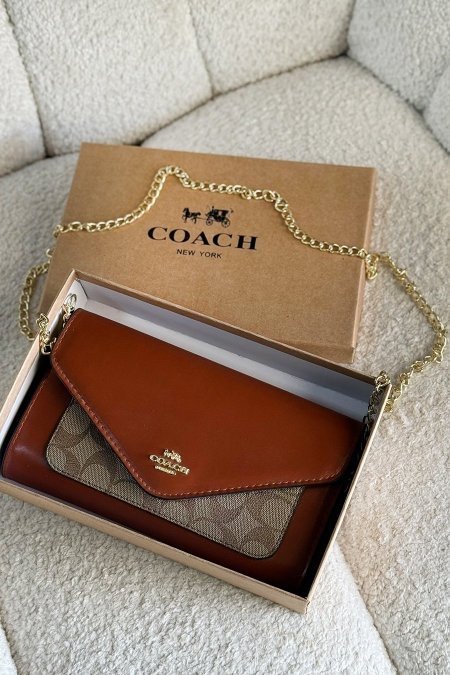 شنتة - COACH / شامل علبة