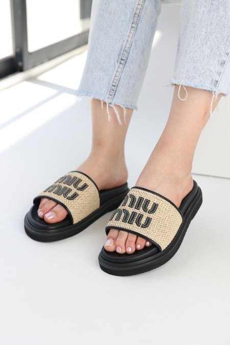 سليبر miu miu عالي