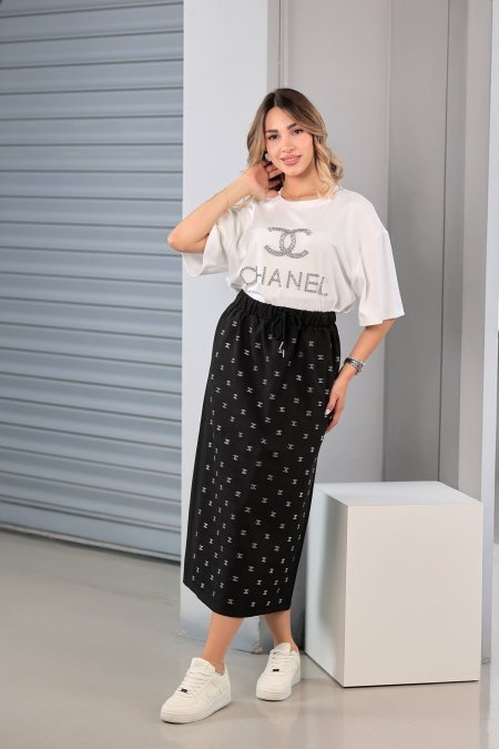 تنوره مع بلوز CHANEL
