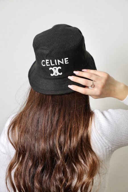 طاقية نسائية Celine