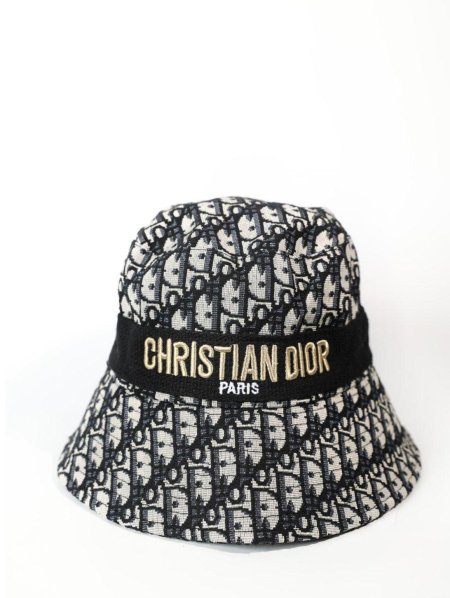 طاقية مدورة - Dior / كوبي ماستر