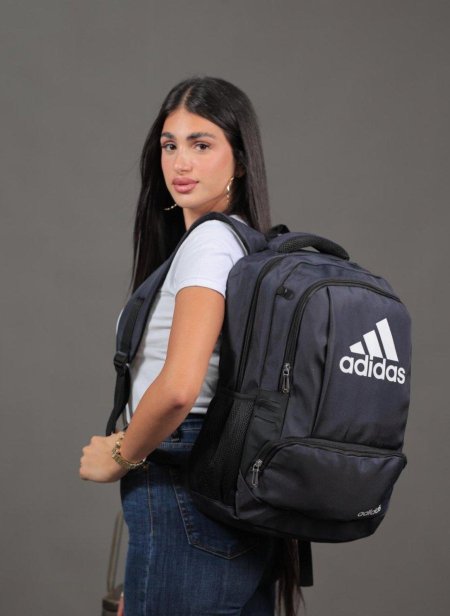 شنتة - Adidas ثقيلة