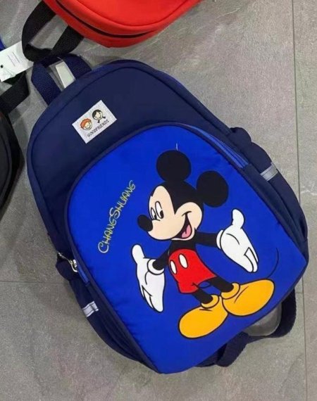 أزرق