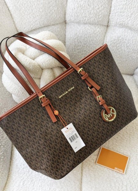 شنتة - Michael Kors / كوبي ماستر