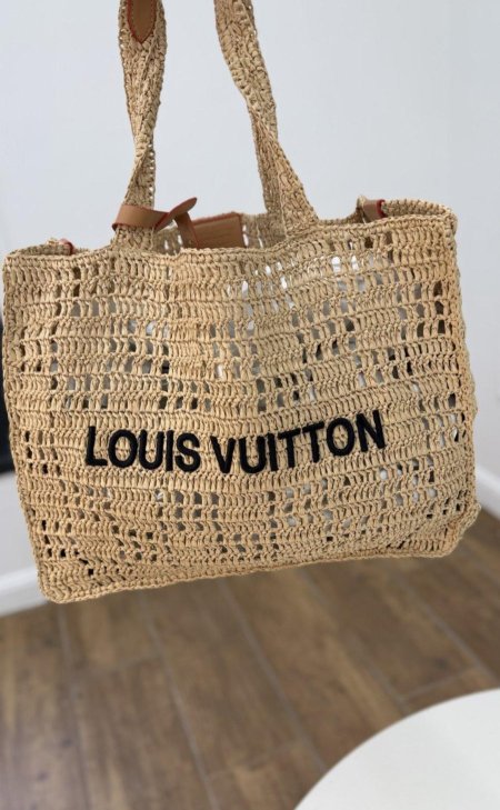 شنتة قش - LV / كواليتي ماستر