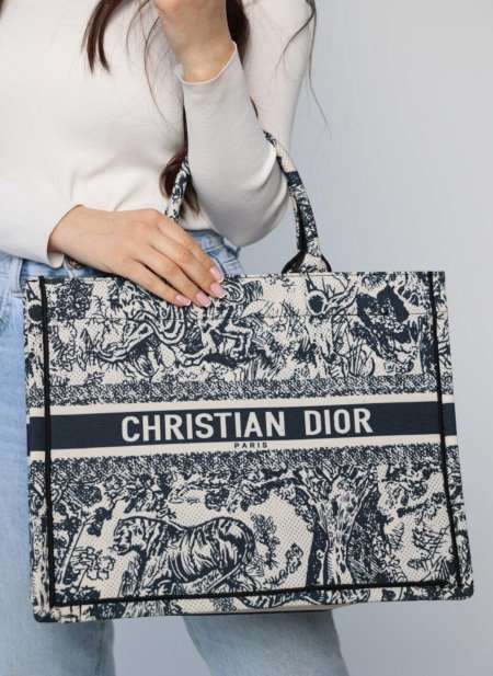 شنتة - DIOR / Tote Bag