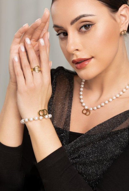 طقم اكسسوار - Dior / شامل علبة الشركة