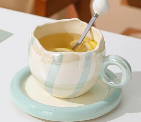 أخضر