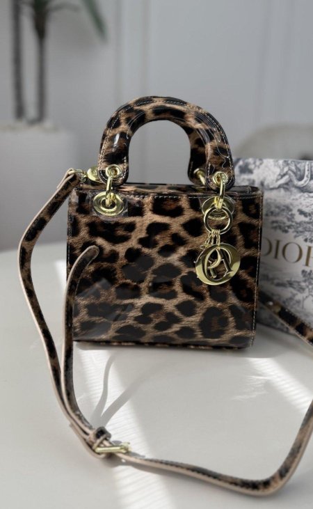 شنتة - Lady Dior / إصدار محدود ، شامل علبة الشركة