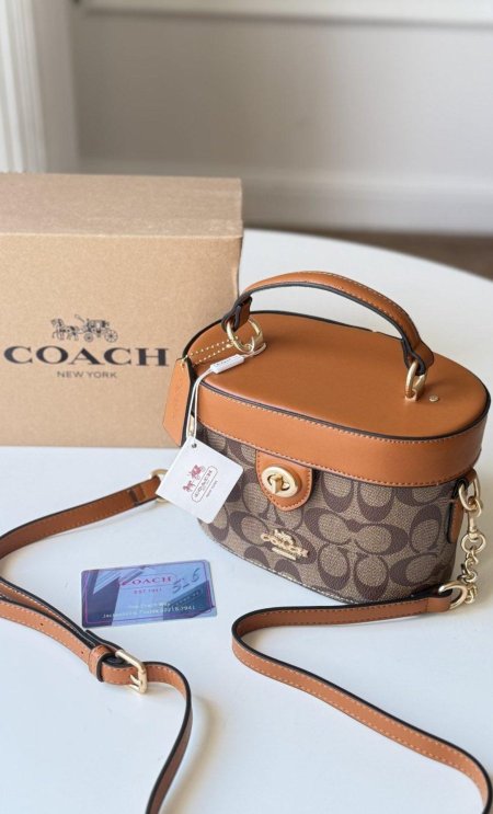 لوغو كاكي / إطار بني