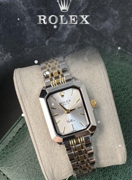 مكس / أبيض إطار فضي